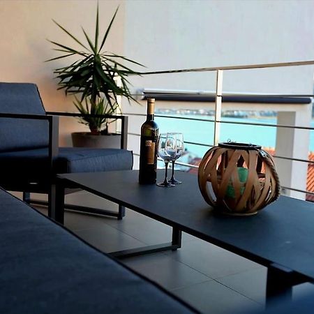 Luxury Villa Lana Apt, Seaview Terrace, Large Outdoor Space, Bbq Trogir Buitenkant foto
