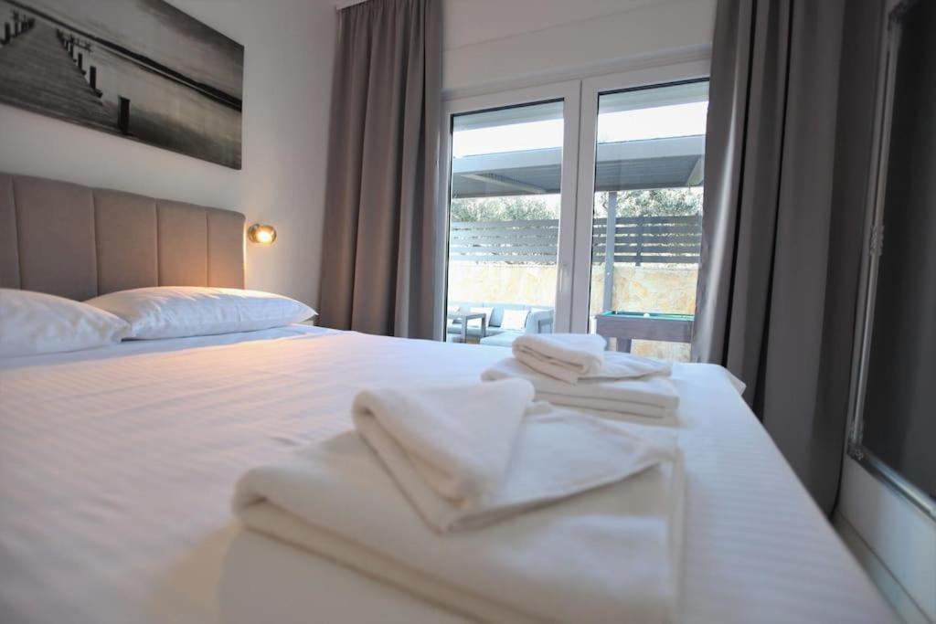 Luxury Villa Lana Apt, Seaview Terrace, Large Outdoor Space, Bbq Trogir Buitenkant foto