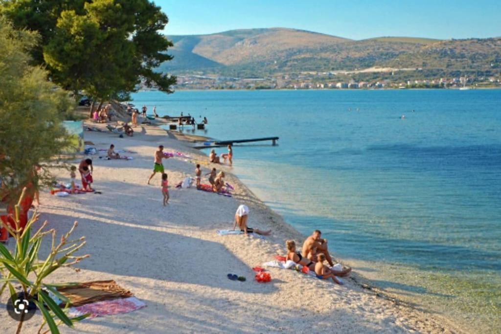 Luxury Villa Lana Apt, Seaview Terrace, Large Outdoor Space, Bbq Trogir Buitenkant foto