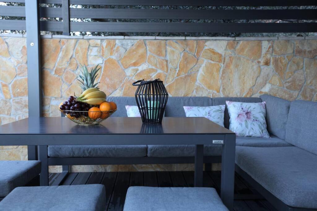 Luxury Villa Lana Apt, Seaview Terrace, Large Outdoor Space, Bbq Trogir Buitenkant foto